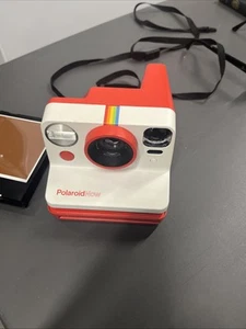 polaroid Now Camera Red & White - Picture 1 of 5