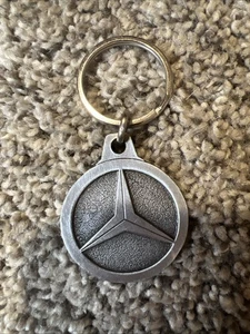 Mercedes-Benz Keychain - Bild 1 von 4