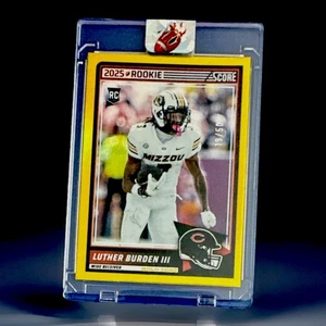LUTHER LOAD III - 2025 SCORE ROOKIE - #18 - ZONA DORADA - #/50 - SP - OSOS - Imagen 1 de 3