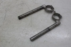 06-07 SUZUKI GSXR600 LEFT RIGHT HANDLEBAR HANDLE BAR CLIPONS - Picture 1 of 13