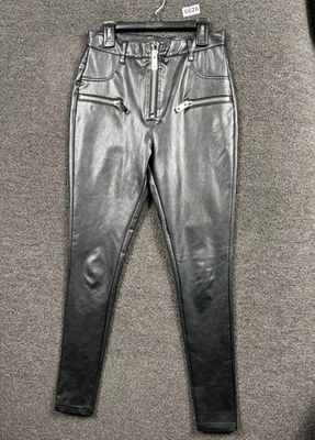 Pantalones de imitación de cuero Akira para mujer talla S negros pierna ajustada tiro alto bolsillos con cremallera  Foto 1 de 4