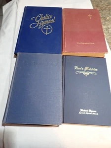 Lot Of 4 Books Lot Coral Singing Choir Shelf Display Decor Stack - Picture 1 of 8