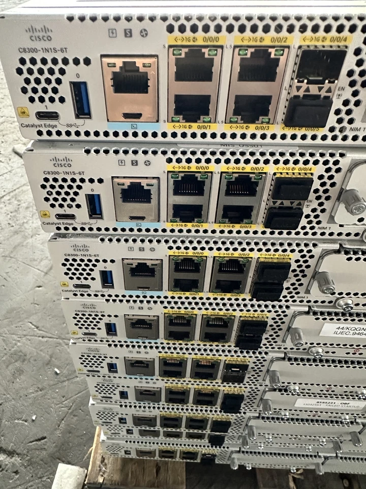 Cisco C8300-1N1S-6T Router for Catalyst 8300 Series Edge Platforms Series - Image 1 of 1
