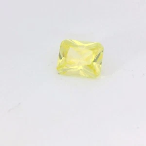 7.57ct Loose Emerald Cut Genuine Yellow Peridot Gemstone 11 x 9mm - Picture 1 of 4