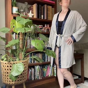 Vintage Calvin Klein navy blue and cream striped robe - Picture 1 of 12