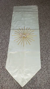 BANDERA PÚLPITO PARLAMENTO IGLESIA HECHA A MANO MARFIL SATINADO 52" X 17" PALOMA BLANCA - Imagen 1 de 6