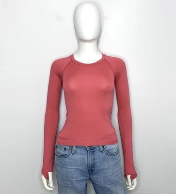 Lululemon Swiftly Tech Pullover Womens 0 Corral Seamless Finger Hole Logo - Image 1 of 4