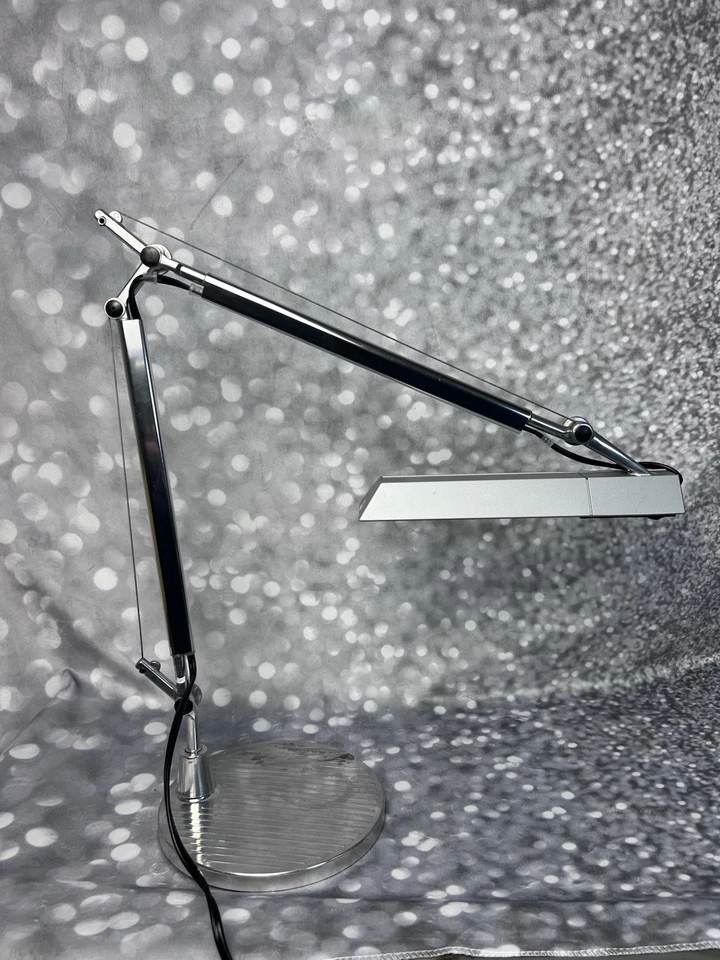Artemide Tolomeo by Michele De Lucchi & Giancarlo Fassina Italian Table Lamp - Image 1 of 4