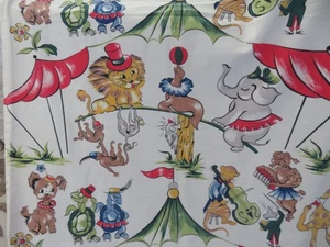 Adorable Nubby Juvenile Barkcloth Drapery Excellent Circus Animals on White #2 - Picture 1 of 24