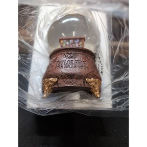 Taylor Swift | Globo de nieve piano acústico The Eras Tour - NUEVO Y PERFECTO  - Imagen 1 de 5