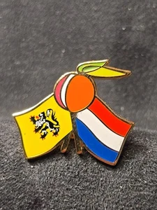 Bandera de Países Bajos y Flandes con melocotón (103CNA) - Imagen 1 de 2