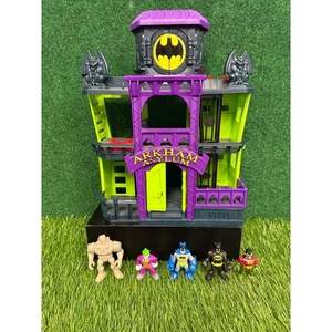 Imaginext Super Friends Arkham Asylum playset w/ figures & vehicle! - Picture 1 of 6