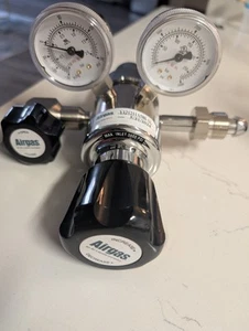 Airgas Compressed Nitrogen Regulator 590 CGA Fitting - Picture 1 of 1