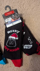 4 X MEN'S CHRISTMAS EX STORES 🎄 NOVELTY SOCKS ASSORTED DESIGNS SIZE 9-12  - Picture 1 of 4