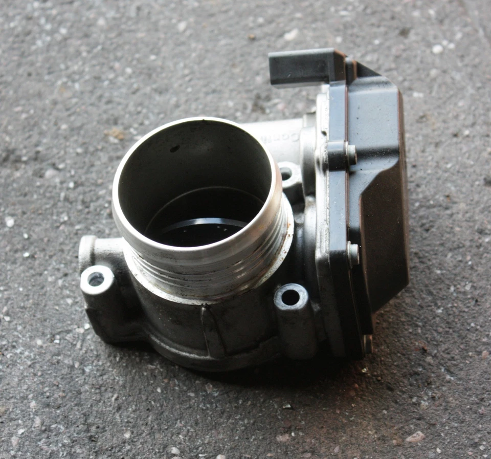 Cuerpo acelerador Ford Mondeo Galaxy Kuga Focus 2.0 TDCi 9m5q-9e926-aa 2010 - 2015 Foto 1 de 1