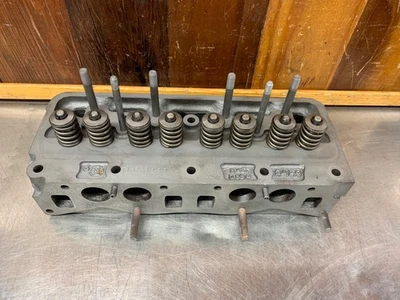 MG Midget • Culata de motor 1500 original, #TKC3239. Usado.    MG6625 Foto 1 de 4