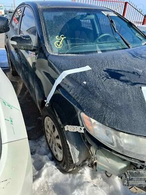 Used Fuel Pump fits: 2010 Kia Forte Pump Assembly tank mounted Canada emissions Foto 1 de 4