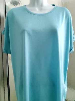 CAMISETA DE GIMNASIO/EJERCICIO QUE ABSORBE LA HUMEDAD MARKS & SPENCER-TALLA 14USA-AQUA-SECADO RÁPIDO*NUEVA* Foto 1 de 4