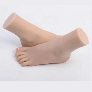 Platin Silikon Fuß Modell 18CM Kinderfüße Schuhe Display Schießrequisiten - Bild 1 von 11