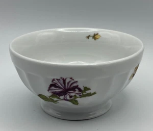 BIA Cordon Bleu Caroline 5" Fuß weiß Allzweckschale Blumen Schmetterling Rippe - Bild 1 von 6