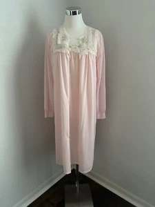 Vintage 70s Lingerie JCPenney 2pc Baby Pink Cottagecore Nightgown/Robe Set-M - Picture 1 of 15
