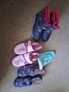 4teile schuhe steifel Winterstiefel boots hausschuhe 29 30 - Bild 1 von 4