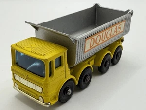 Scatola fiammiferi vintage anni 70 n. 51 Camion ribaltabile 8 ruote prodotto in Inghilterra da Lesney - Foto 1 di 11