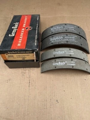 Front BRAKE LININGS 1955 Ford Thunderbird - Imagem 1 de 3