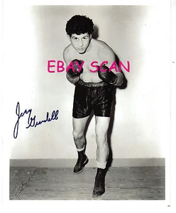 Foto de boxeo original firmada a mano de los años 60 de Joey Giardello - Imagen 1 de 1
