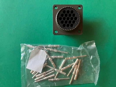 AIB30-24-67PC amphenol circular MIL connector 19 pin - Image 1 of 3