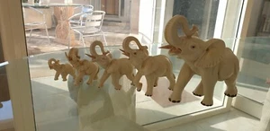 Statua Elefante in resina varie misure fatti a mano in Italia da Pianetafantasy - Foto 1 di 3