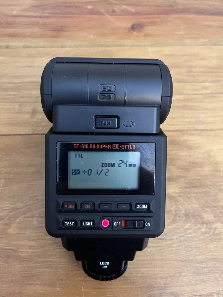 Cámaras réflex digitales con flash electrónico Sigma EF-610 DG SUPER COMO NUEVAS Foto 1 de 4