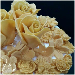 Zuckerblumen, Zuckerrosen, Fondantdeko, Tortendekorationen, Tortendekor, Fondant - Bild 1 von 7