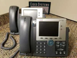 CISCO IP PHONE CP-7945G Latest Firmware Color Screen Phone w/ Power Adapter - Picture 1 of 5