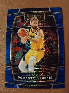 2021-22 DOMANTIS SABONIS PANINI SELECT AZUL BRILLANTE TARJETA PRIZM #73 PACERS KINGS - Imagen 1 de 2