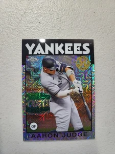Topps 1986 2021 35 aniversario cromo Aaron Judge 86BC-99 Yankees Mojo casi nuevo - Imagen 1 de 2