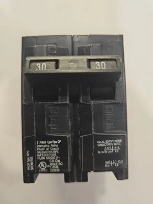 1 New SIEMENS Q230 CIRCUIT BREAKER 30AMP, 2 POLE, 120/240V FREE ECONOMYSHIPPING  - Image 1 of 4