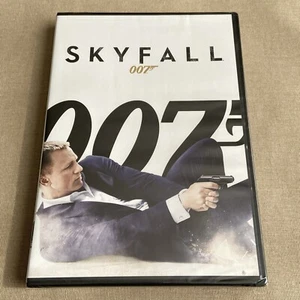 007 Skyfall (23) (DVD 2012 NEW) James Bond MI6 Daniel Craig Spy Naomie Harris + - Picture 1 of 6