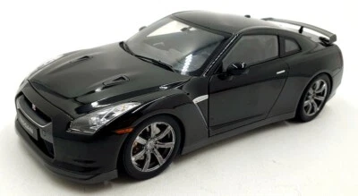 Kyosho 1/18 Scale 08475BK - Nissan GT-R Premium Ed LHD - Black Obsidian - Image 1 of 4