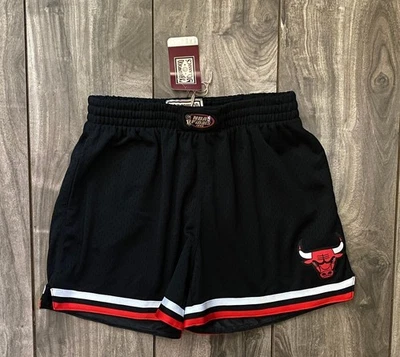 NEW Girls Womens Small Chicago Bulls Mitchell & Ness Jump Shot Basketball Shorts - Image 1 of 4