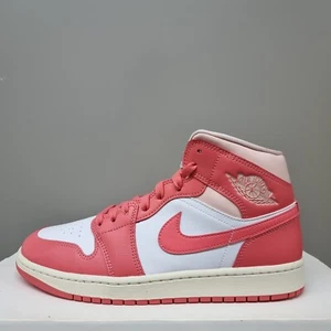 NIKE AIR JORDAN 1 MITTEL ""SEA CORAL"" (BQ6472 186) TRAININGSSCHUHE VERSCHIEDENE GRÖSSEN - Bild 1 von 9