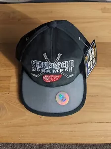 Detroit Red Wings Starter 1998 Stanley Cup Champions Hat Never Worn - Picture 1 of 3
