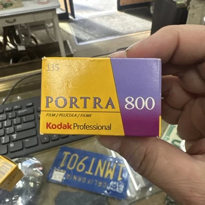 KODAK PORTRA 800 COLOR NEG 35mm/36 exp Film--expired - Image 1 of 4