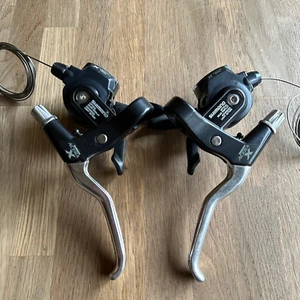 Juego de palancas de cambio/freno Shimano Acera X ST M290 EZI FIRE 3 x 7 velocidades - Nuevo de Lote Antiguo - Imagen 1 de 20