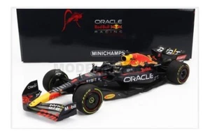 Minichamps 110222201 Red Bull - F1 RB18 Team Oracle Red Bull Racing N 1 Winner A - Picture 1 of 2