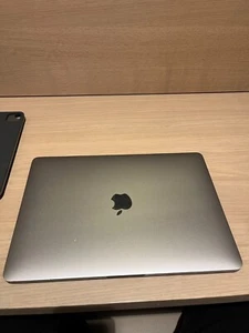 macbook pro 13 inch 2017 i5 8 gb - Picture 1 of 3