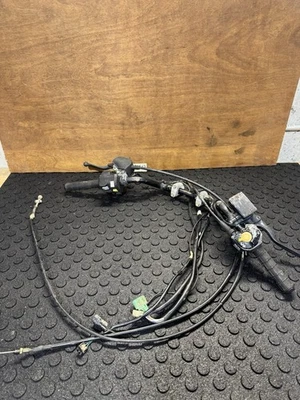 05 guidões completos Honda Rincon 650  - Imagem 1 de 4