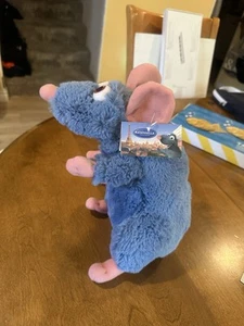 Disney Store Remy's Delicious Restaurant Plush Ratatouille From Disneyland Paris - Picture 1 of 5