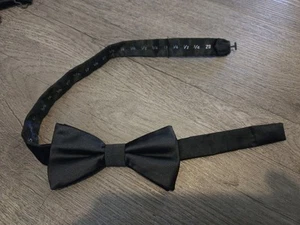 NORDSTROM RACK BOW TIE PRE-TIED BLACK - Picture 1 of 2