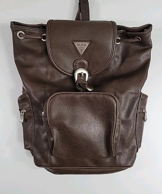 Mochila Guess EE. UU. Cuero Marrón Hebilla Vintage Y2k Cordón Largo Foto 1 de 4